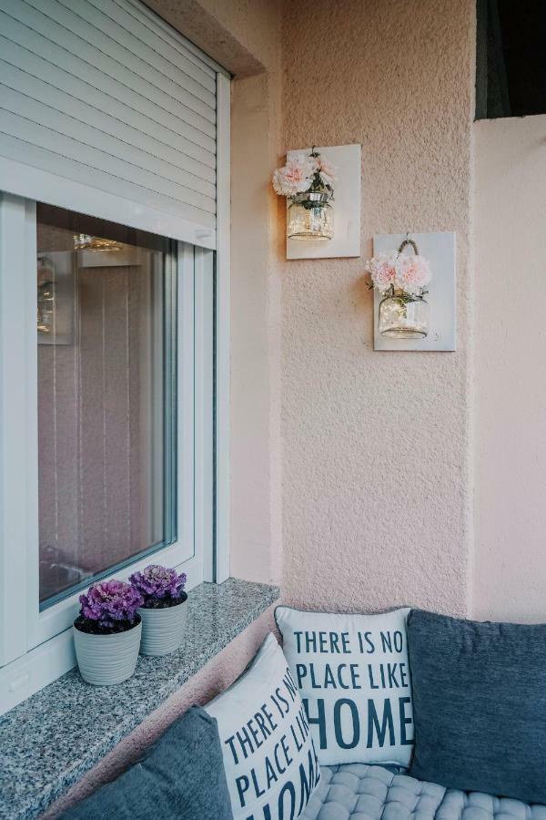Apartman Bacchus Pula Exterior photo